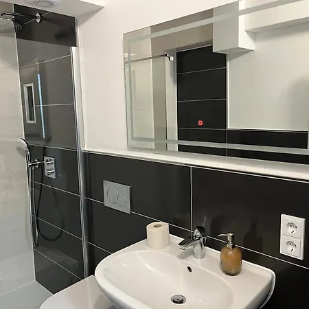 Appartement House